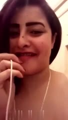 بنوته لبوه بتتصور لحبيبها وتقوله ده تاني مره اتصورلك وتفرجه جسمها المولع نار