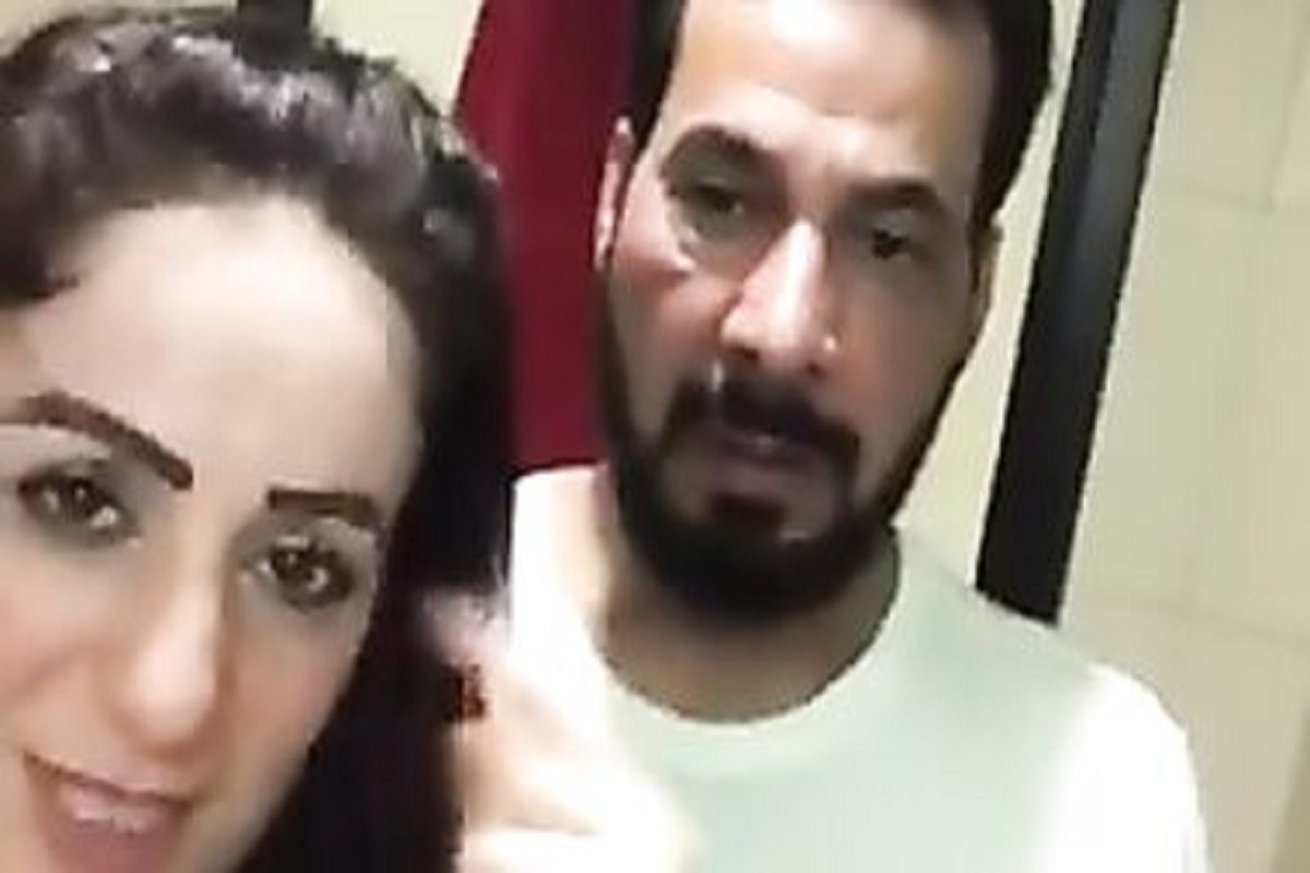 لبنانيه شرموطه تتناك من بواب العماره وتصيح للنيك المصرى