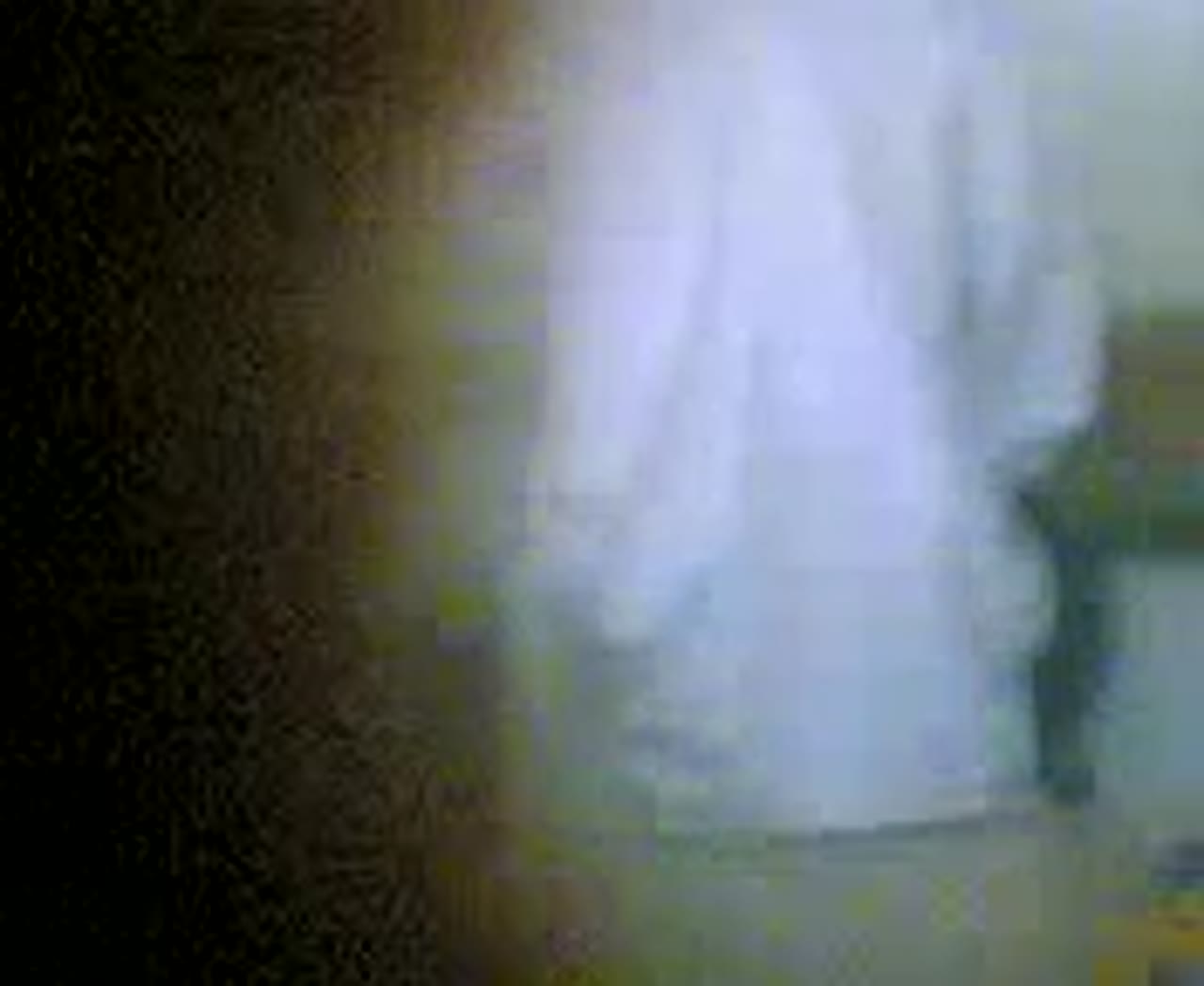 سكس الدكتور بيقفش الممرضه ويقفش في بزازها في العياده